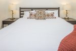 2 Guest Bedroom with 2 Twin Beds